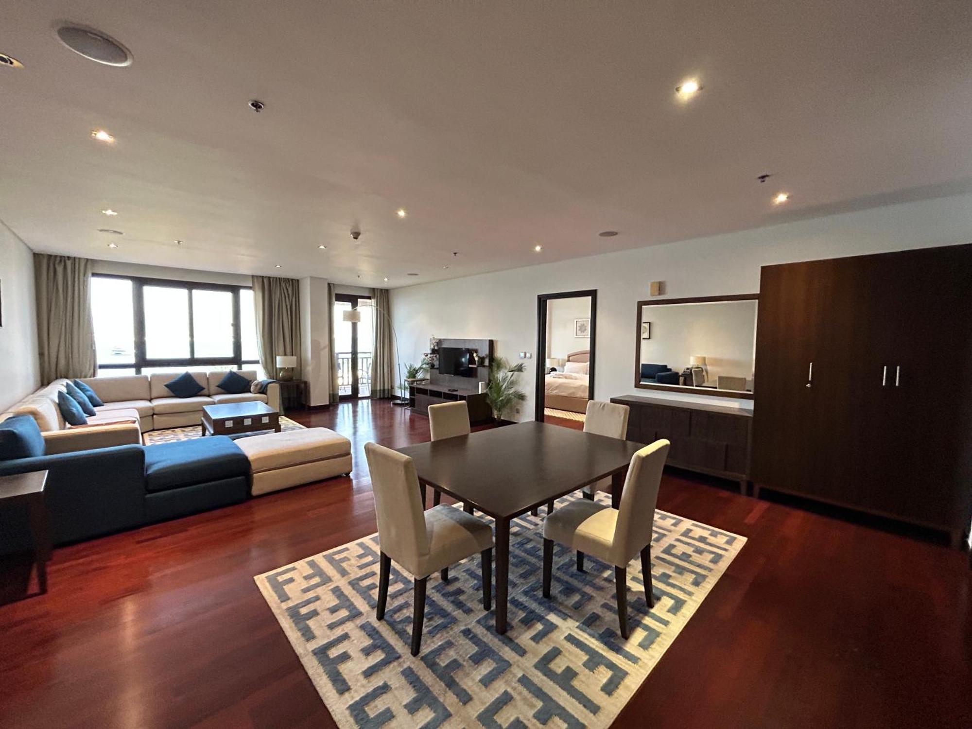 Full Sea View 1 Bedroom With Lagoon Pool & Access Dubai