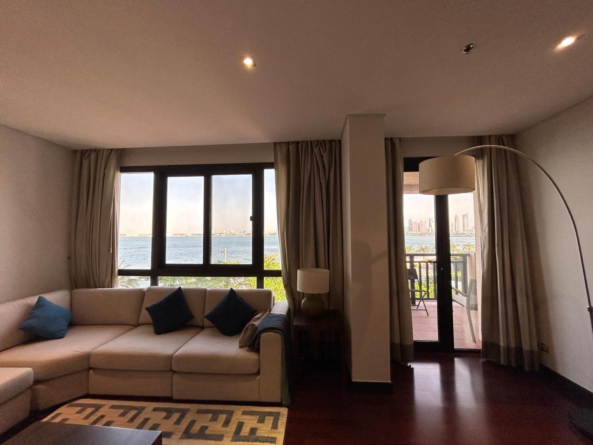 Full Sea View 1 Bedroom With Lagoon Pool & Access *
